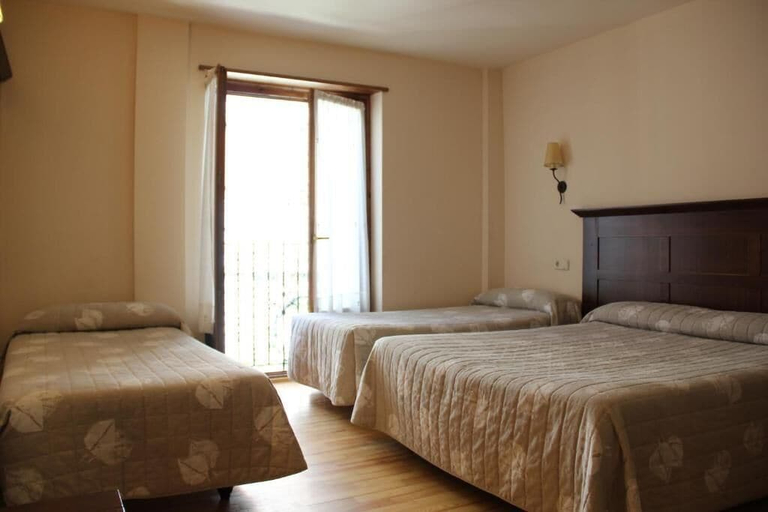 Bedroom 2, Hotel El Rantiner, Lleida