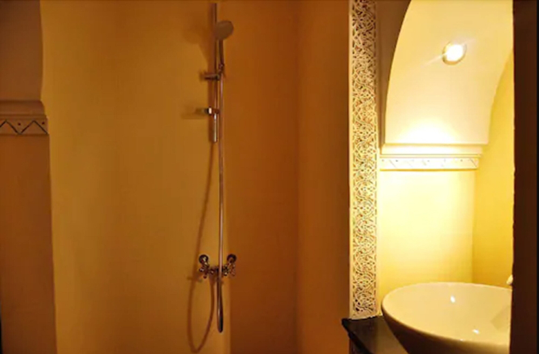 Bathroom 3, Riad Hannah, Marrakech