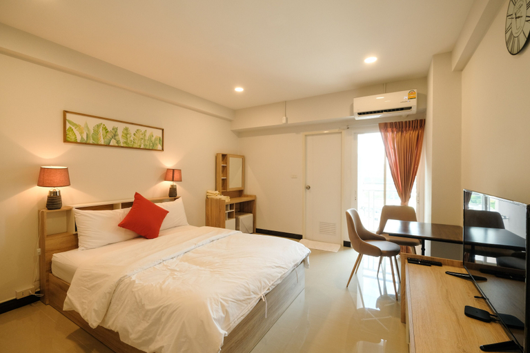 Bedroom 3, U Sabai Hotel, Khlong San