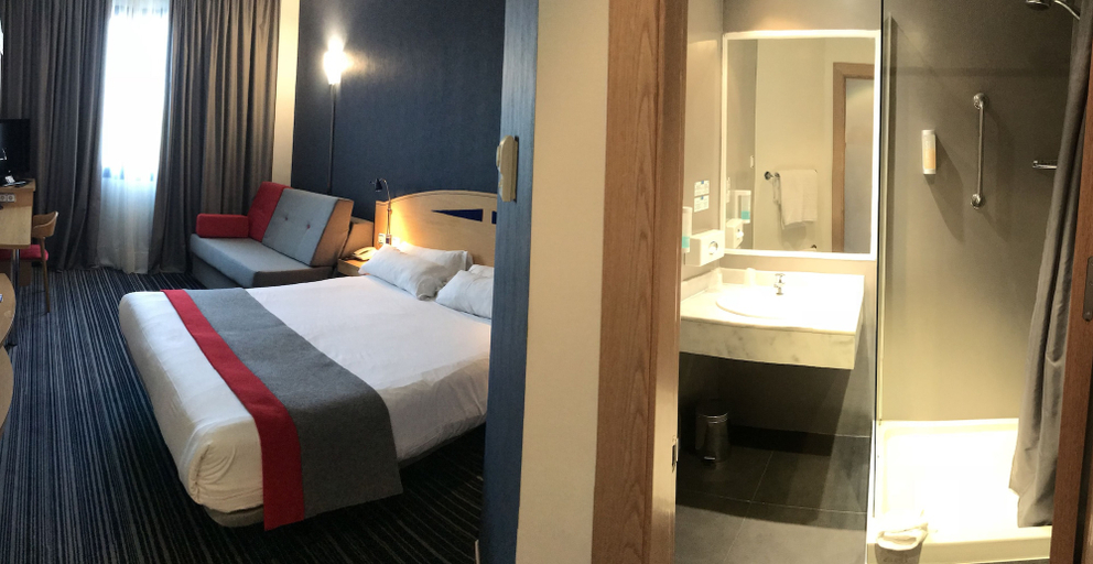 Bedroom 3, Holiday Inn Express MADRID-SAN SEBASTIAN D/L REYES by IHG, Madrid