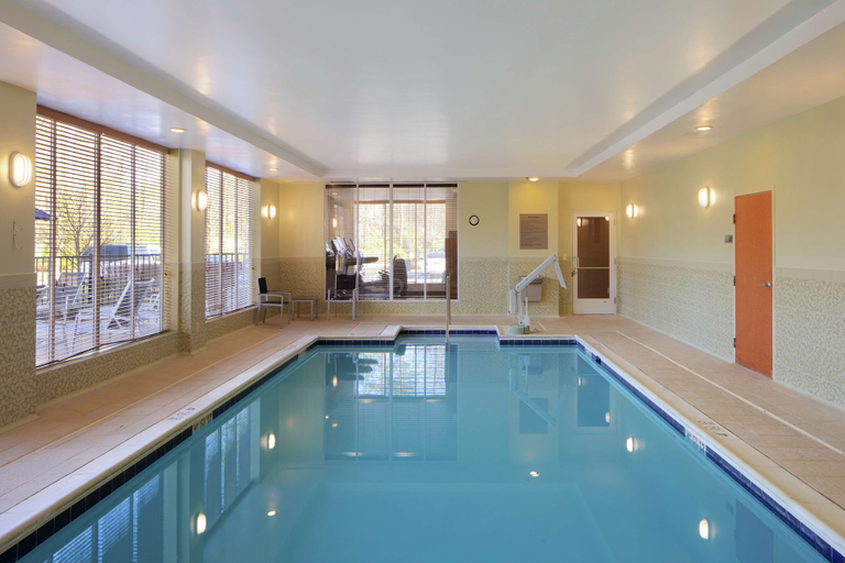 Sport & Beauty 2, DoubleTree by Hilton Richmond Airport, Henrico