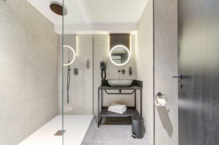 Bathroom 4, Ibis Styles St. Paul's Bay Malta, Saint Paul's Bay