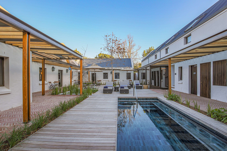 Exterior & Views 2, Southern Sun de Wagen, Cape Winelands