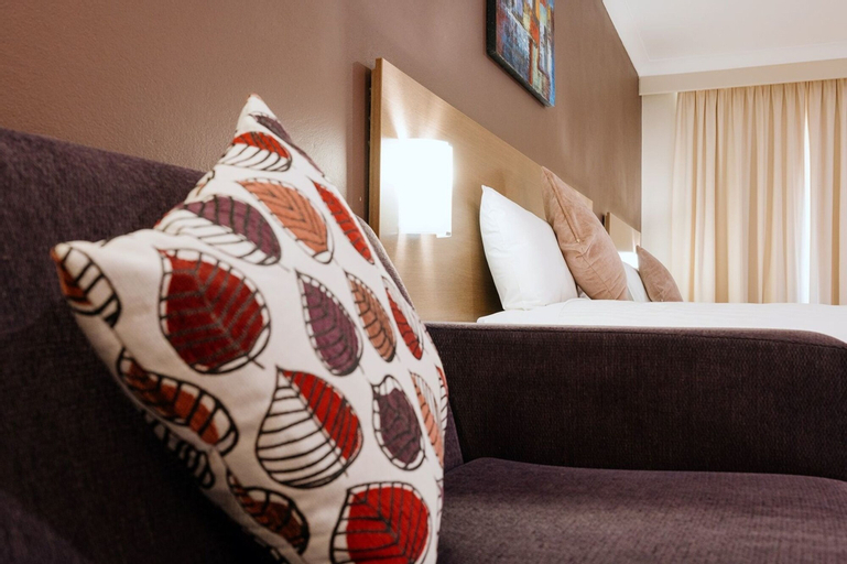 Bedroom 4, Quality Hotel City Centre, Coffs Harbour - Pt A