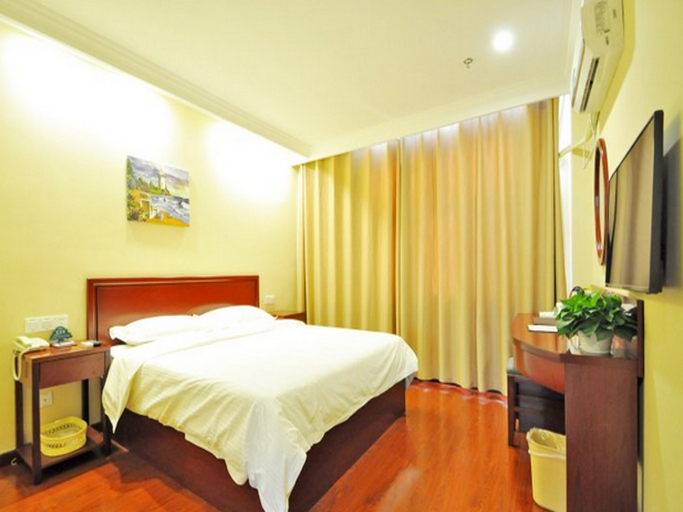 Bedroom 2, GreenTree Inn LinYi Yitang Town Shuangling Road Express Hotel, Linyi