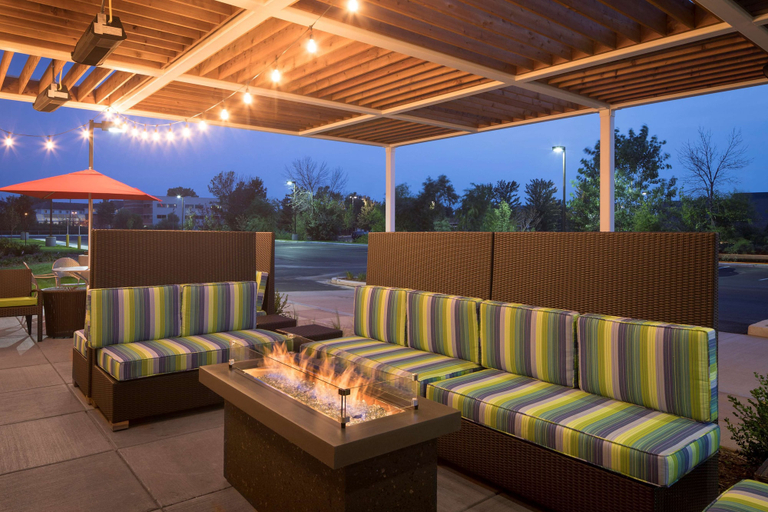 Food & Drinks 5, Home2 Suites by Hilton Mishawaka South Bend, IN, Saint Joseph