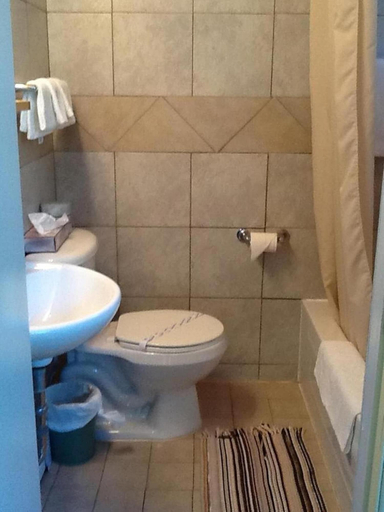 Bathroom 3, Auberge Mountain View Inn, Les Laurentides