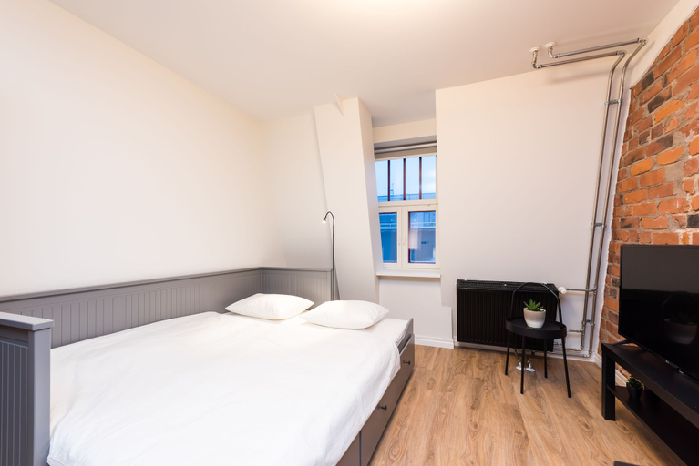 Bedroom 2, Hilltop Apartments City Centre, Tallinn