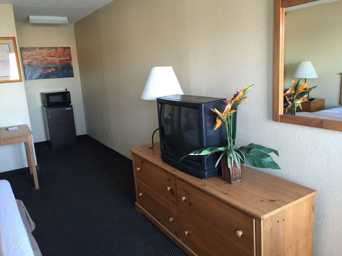 Others 5, Motel 6 Henderson, NV, Clark