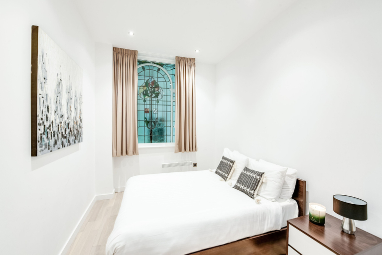 Bedroom 3, Terlon Apartments, Sefton