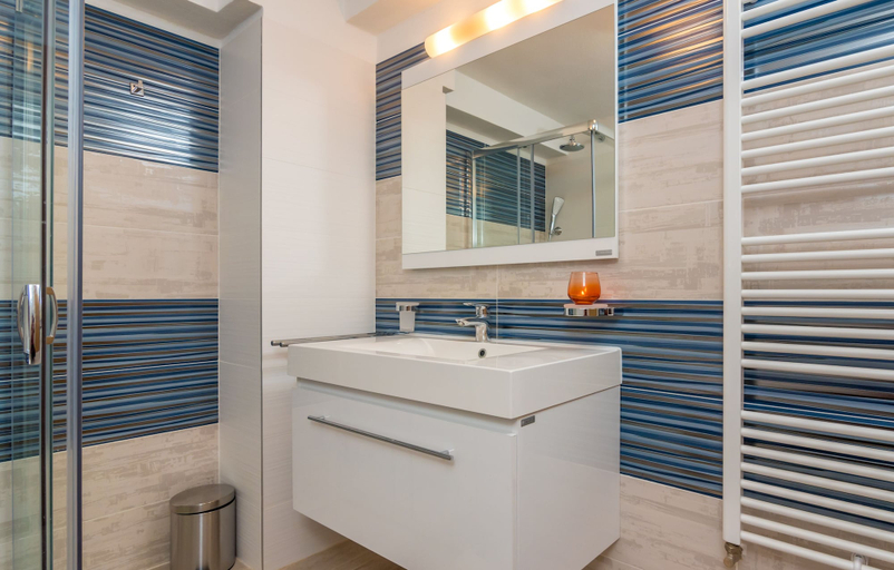 Bathroom 3, Casa Nicolae Luxury Suites, Sibiu