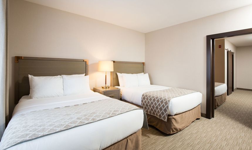 Bedroom 3, Pomeroy Inn & Suites Prince George, Fraser-Fort George