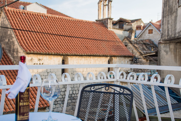 Others 5, Vila Liza, Trogir
