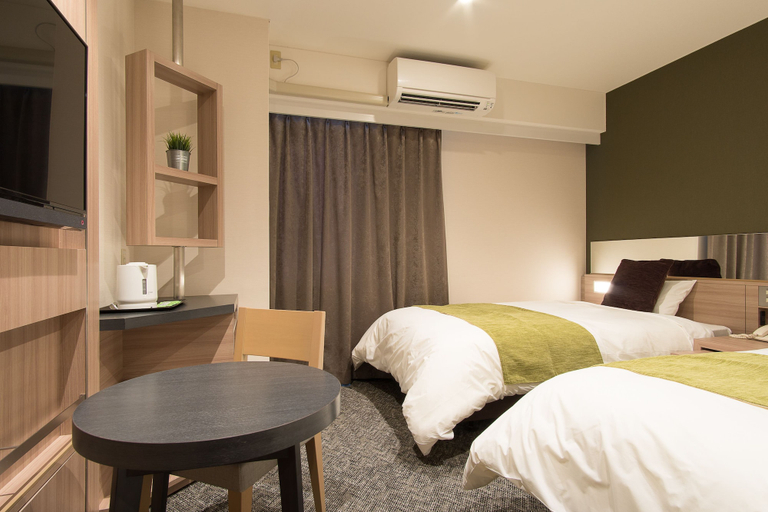Bedroom 4, Fujinomiya Fujikyu Hotel, Fujinomiya