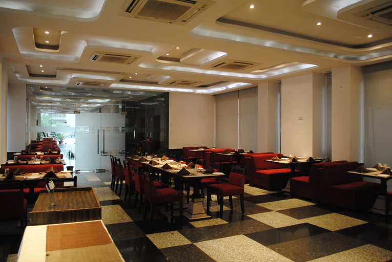 Food & Drinks 5, The Park Classic, Jaipur