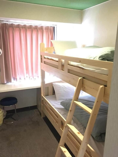 Bedroom 5, Kagoshima Guest House M104 - Hostel, Kagoshima