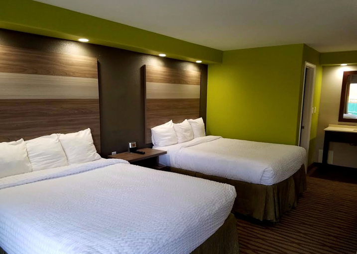 Bedroom 1, Seabreeze Inn, Okaloosa