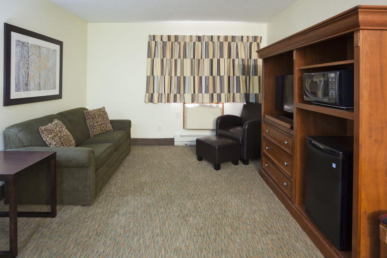 Others 5, Fargo Inn and Suites, Cass