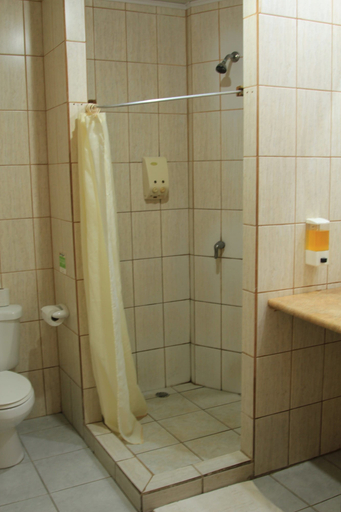 Bathroom 5, Hotel Playa Bonita, Limón