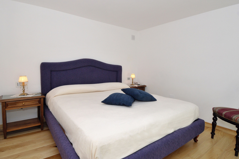 Bedroom 2, Boutique Gimagi, Salerno