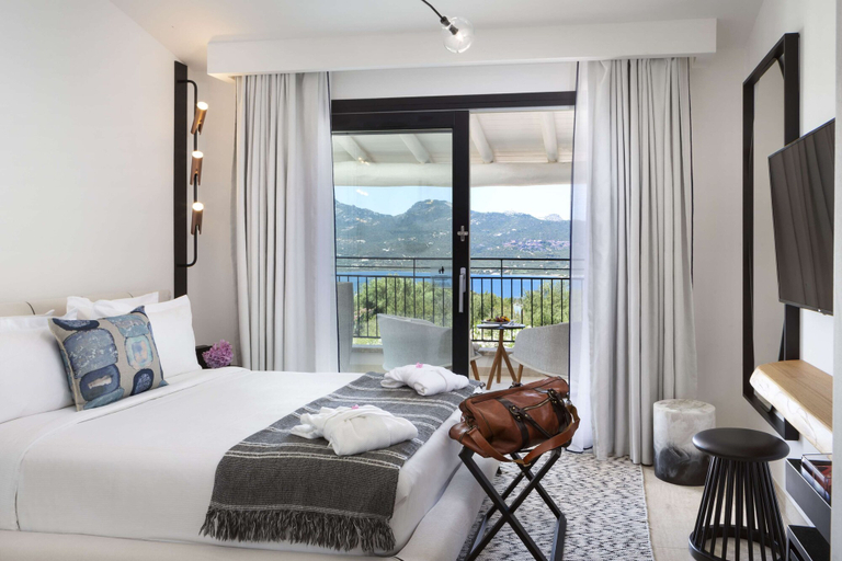 Bedroom 3, Sulia House Porto Rotondo, Curio Collection by Hilton, Olbia-Tempio