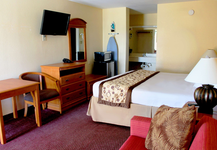 Bedroom 3, Americas Best Value Inn AT&T Center, Bexar