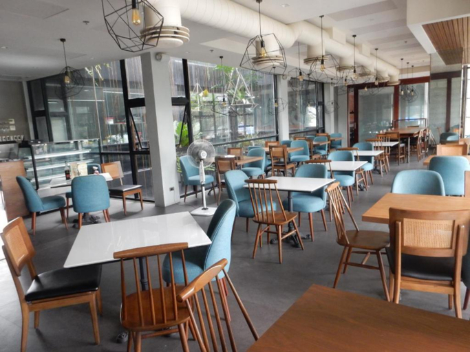 Food & Drinks 2, The Henry Hotel Roost, Bacolod City