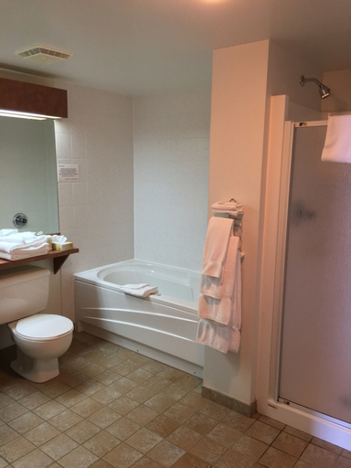 Bedroom 4, Hôtel Au Petit Berger, Charlevoix-Est