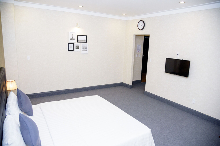 Bedroom 3, Ha Trinh Hotel, Bien Hoa