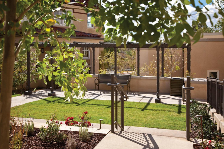 Others 5, Hotel Parq Central, Bernalillo