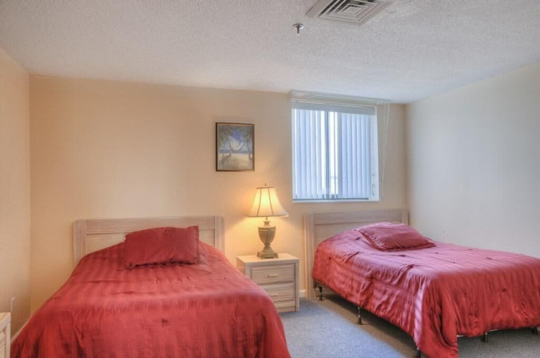Bedroom, Direct Ocean Front Penthouse! Indoor/outdoor Pool!, Horry