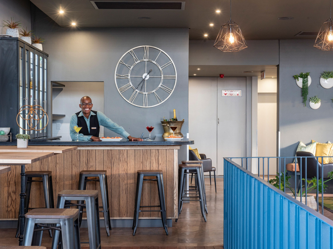 Food & Drinks 4, Urban Hotel Kathu, John Taolo Gaetsewe