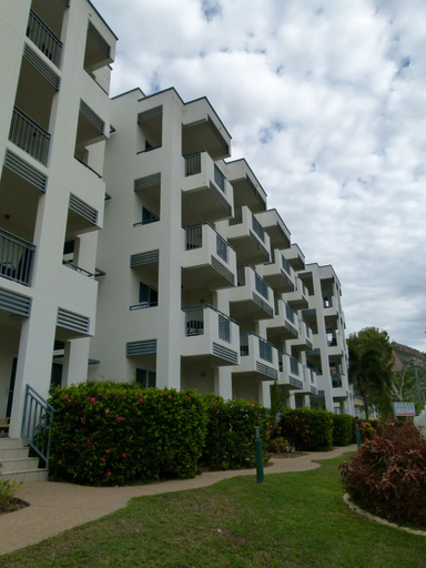 Exterior & Views 2, Madison Ocean Breeze, North Ward-Castle Hill