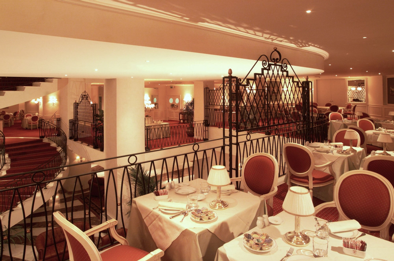 Food & Drinks 5, Grand Hotel Barone Di Sassj, Milano