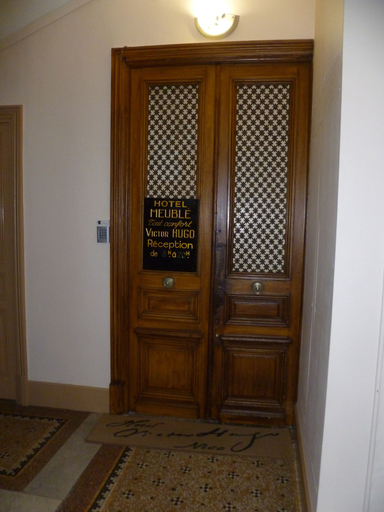 Exterior & Views 2, Hotel Victor Hugo, Alpes-Maritimes