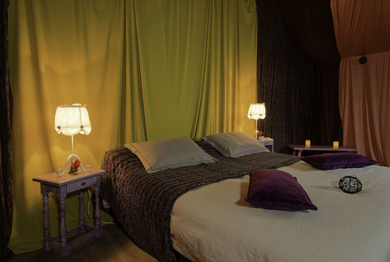 Bedroom 4, La Font Vineuse, Hautes-Alpes