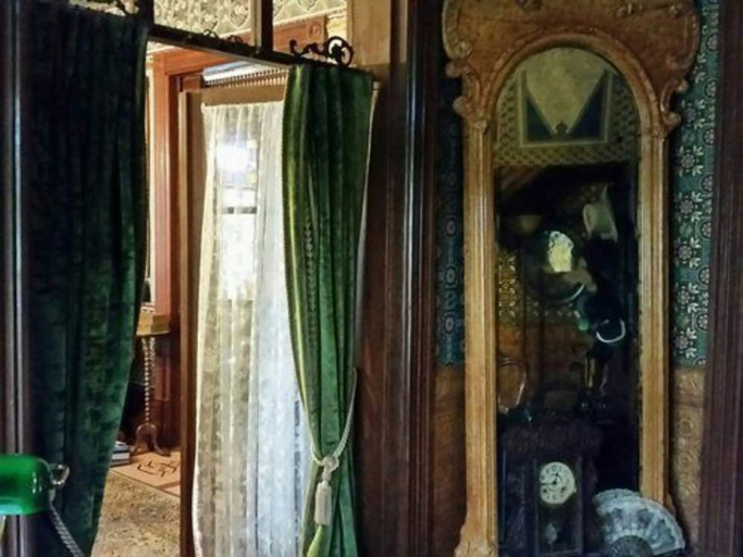 Others 5, Geiger Victorian B&B, Pierce