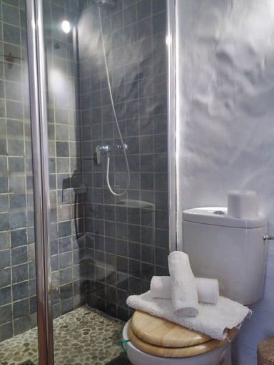 Bathroom 5, Bungalows Castillejos - Adults Only, Cádiz