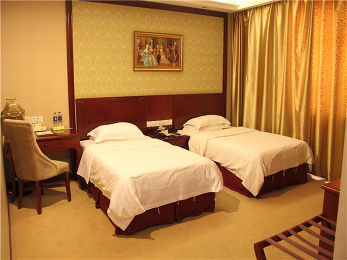 Bedroom 9