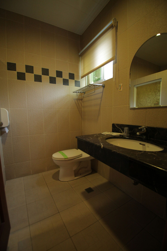 Bathroom 3, Countryside B&B, Hualien