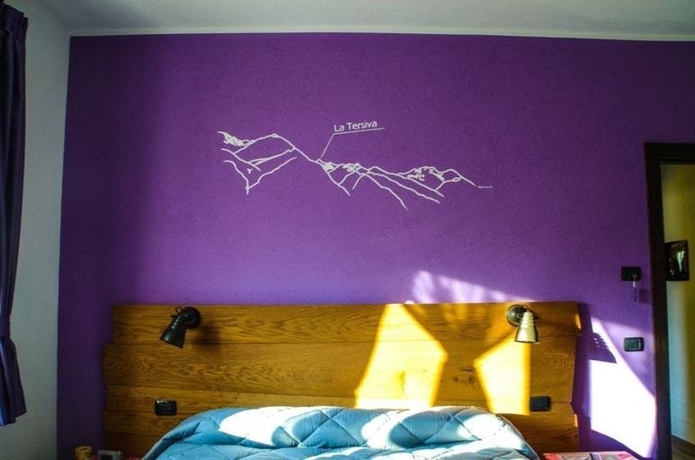 Bedroom 4, Les Vrais Rayons, Aosta