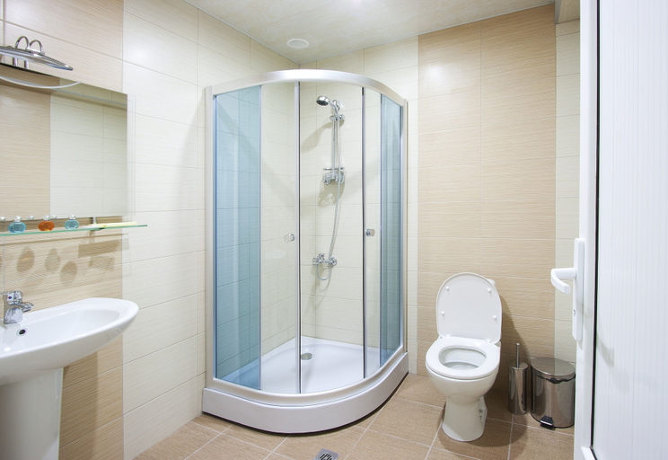 Bathroom 4, Tsaghkahovit