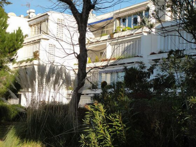 Exterior & Views, Apartamento Politur K-19, Girona