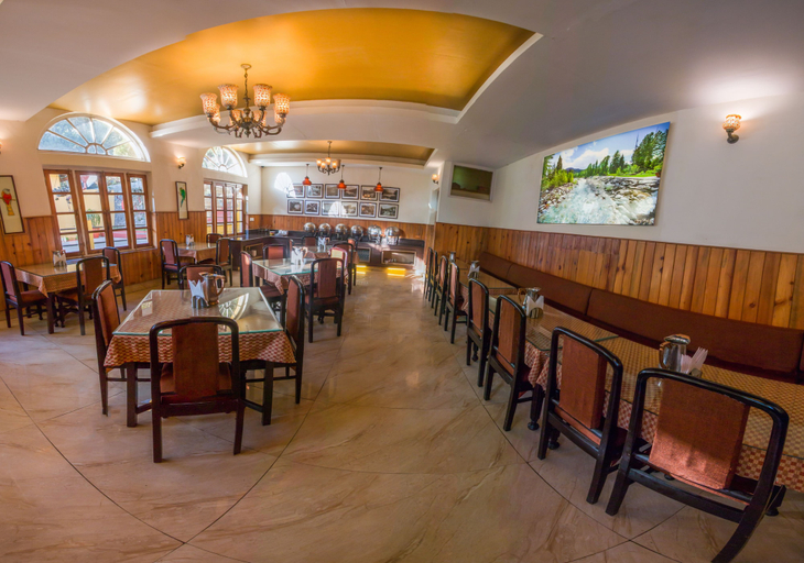 Food & Drinks 5, The Pavilion, Nainital