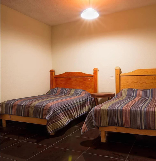 Bedroom 2, Consul Suites, Juárez