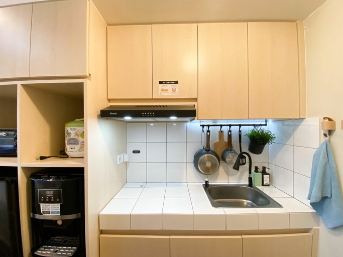 Others 2, Pleasant and Tidy Studio Apartment Springlake Summarecon Bekasi By Travelio, Bekasi