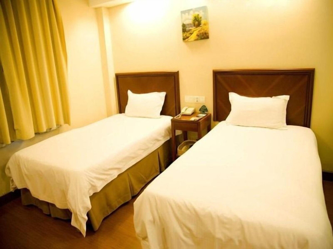Bedroom 2, GreenTree Inn Suzhou Kunshan PL Xinxing Rd Express hotel, Suzhou