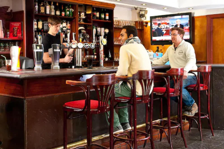 Food & Drinks 5, Hotel Port Dinorwic, Gwynedd