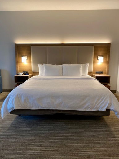 Bedroom 3, Holiday Inn Express & Suites THE DALLES by IHG, Wasco