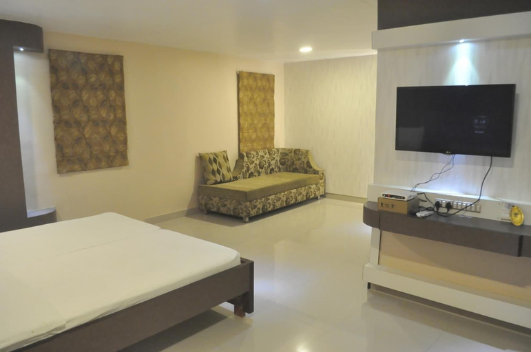 Bedroom 3, Hotel Eastern Plaza, North 24 Parganas